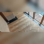 Масивен паркет унгарска шарка лак прозрачен