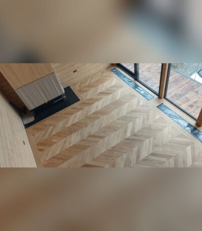 Масивен паркет унгарска шарка лак прозрачен